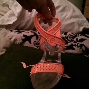 Adorable orange heels